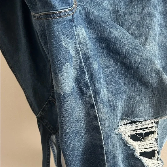 Celebrity Pink, Womans Size XL Distressed Blue Denim Overalls - Picture 9 of 14